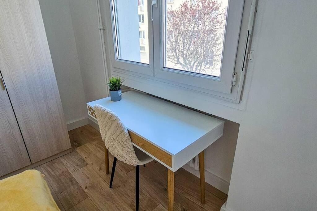 C'Est Chez Maurice! 4 Ch Wifi Balcon Parking Free Saint-Etienne (Loire) Exterior foto